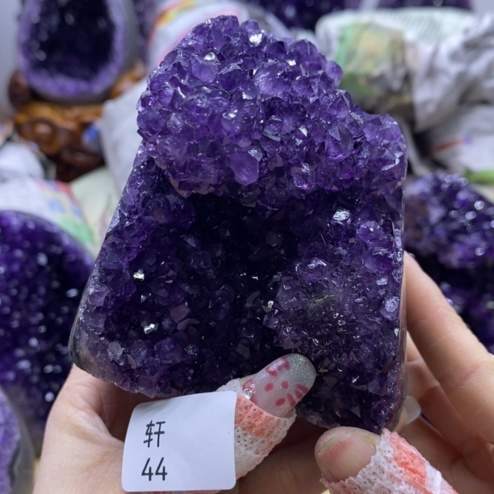 未镶嵌紫晶大型摆件（非配饰）