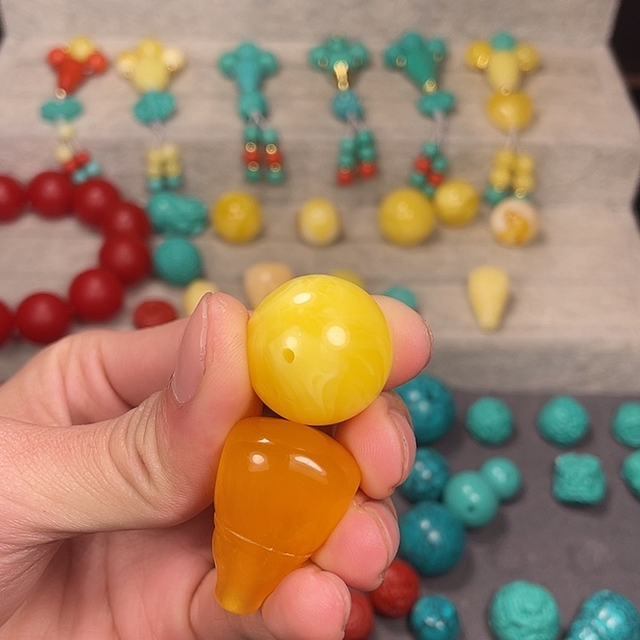 蜜蜡未镶嵌裸石20mm圆珠