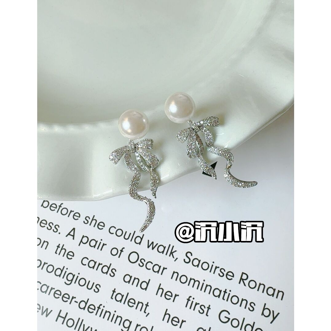 铜合金耳饰 【蝴蝶结飘带】轻奢气质百搭修饰脸型耳钉耳环Z22