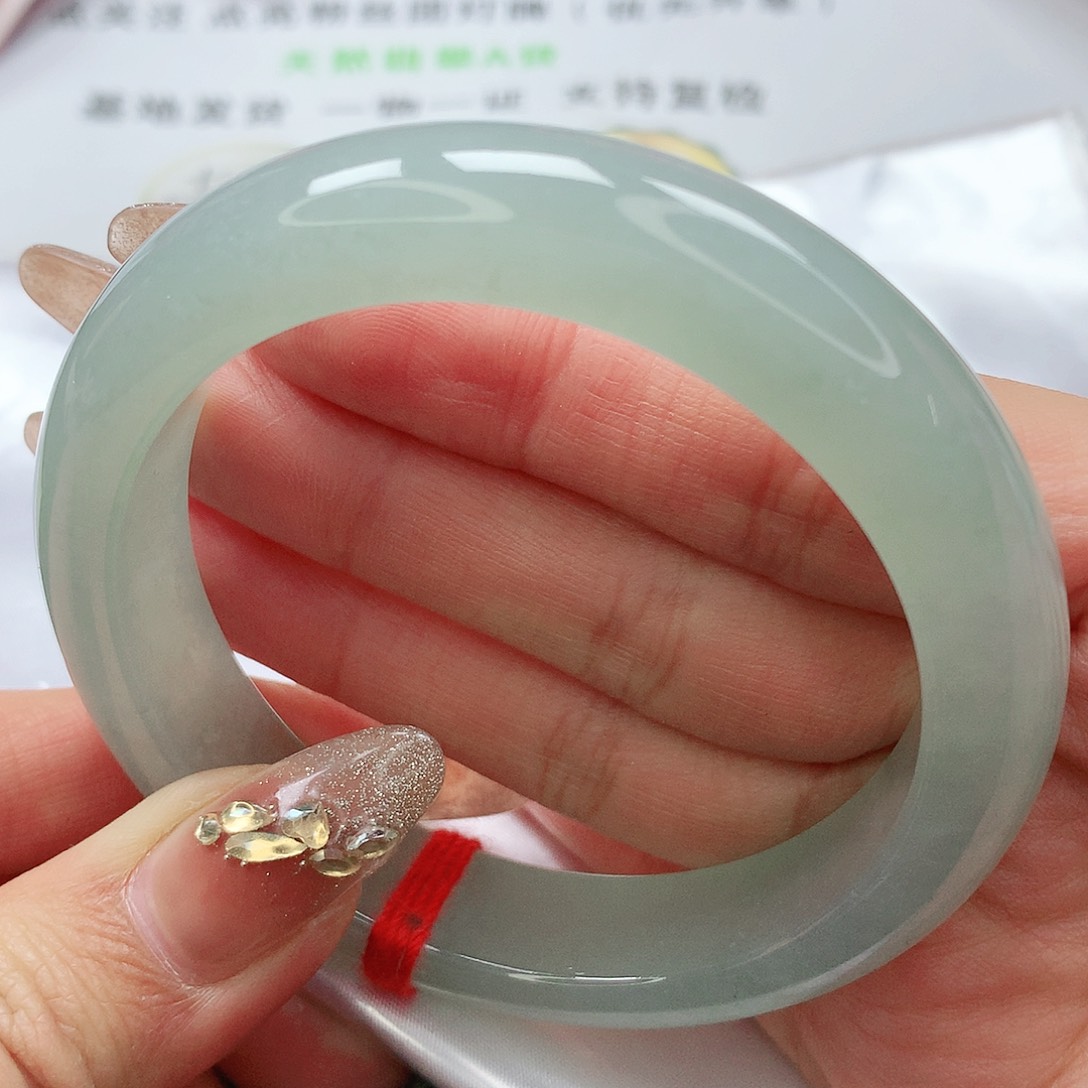 【闪购商品】翡翠手镯未镶嵌缅甸天然A货翡翠