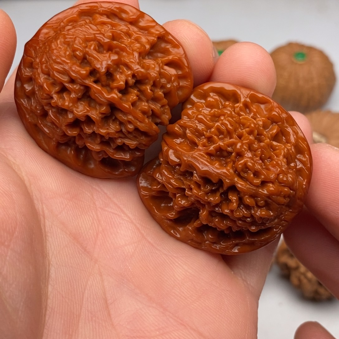 偷***闲把件文玩核桃38包浆满天星