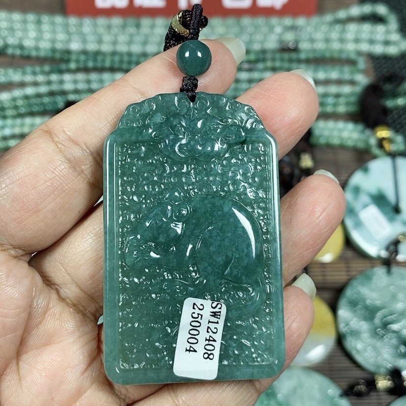 【闪购商品】翡翠颈饰未镶嵌玉吊坠翡翠玉双面生肖鼠