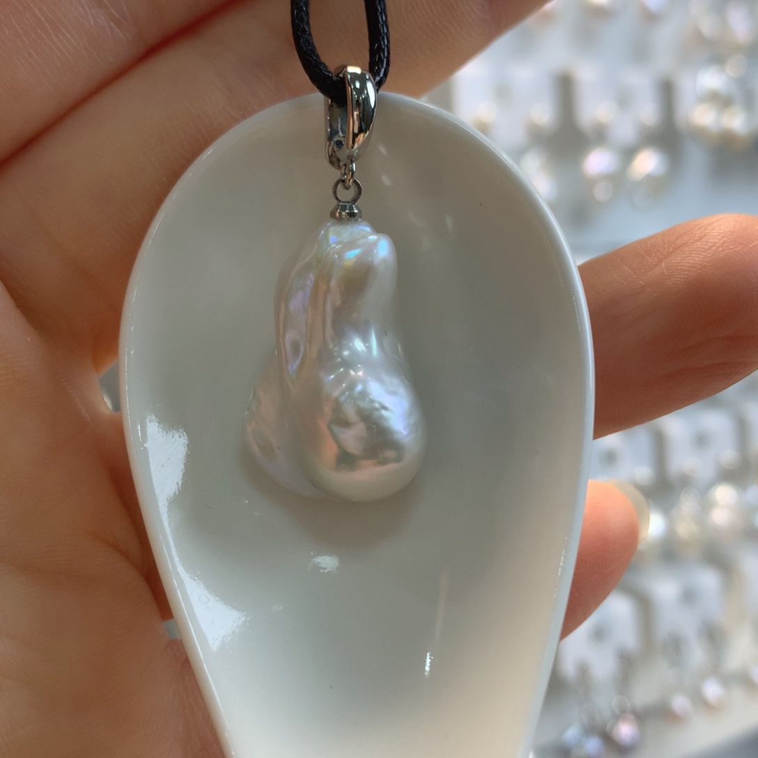 颈饰淡水珍珠未镶嵌