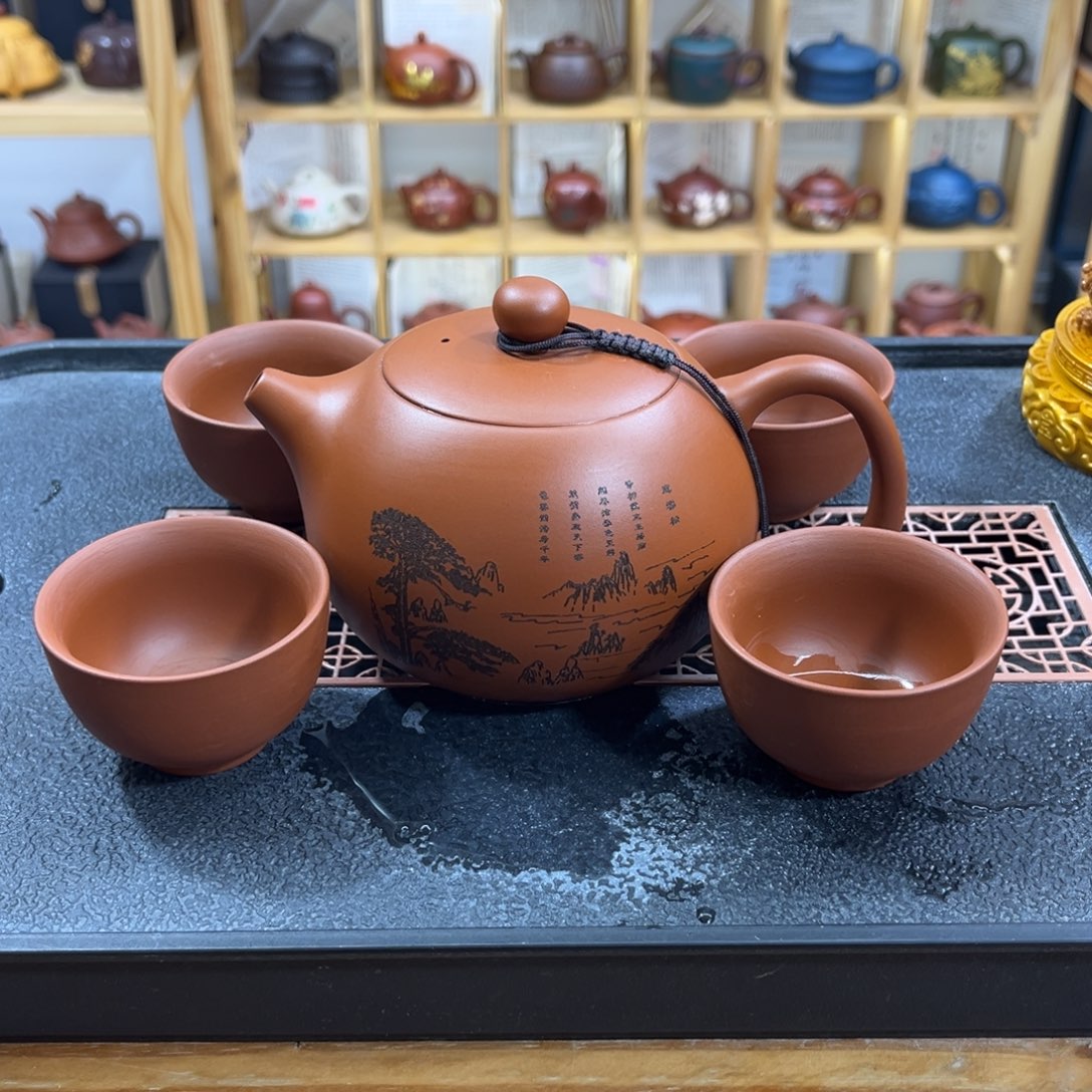紫砂紫砂余*迎客松大西施（一壶四杯）