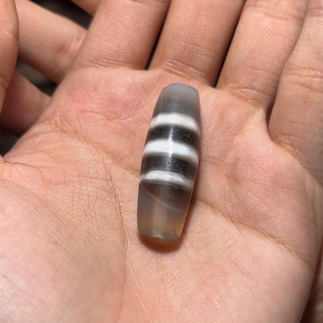 玛瑙/玉髓珠宝奇石未镶嵌暗**者