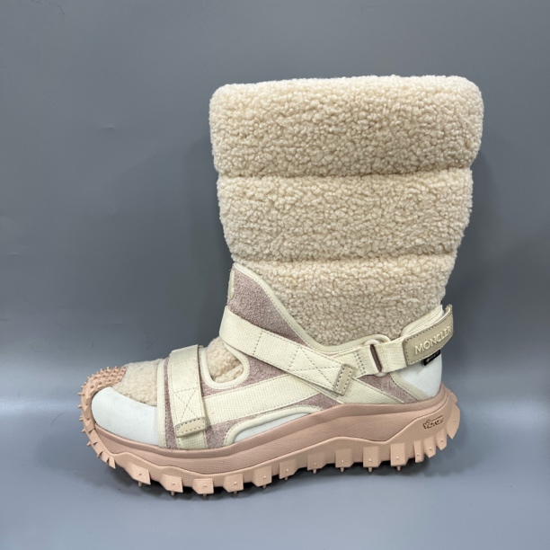 MONCLER/蒙口 mo081 粉色时尚保暖靴 百搭潮流