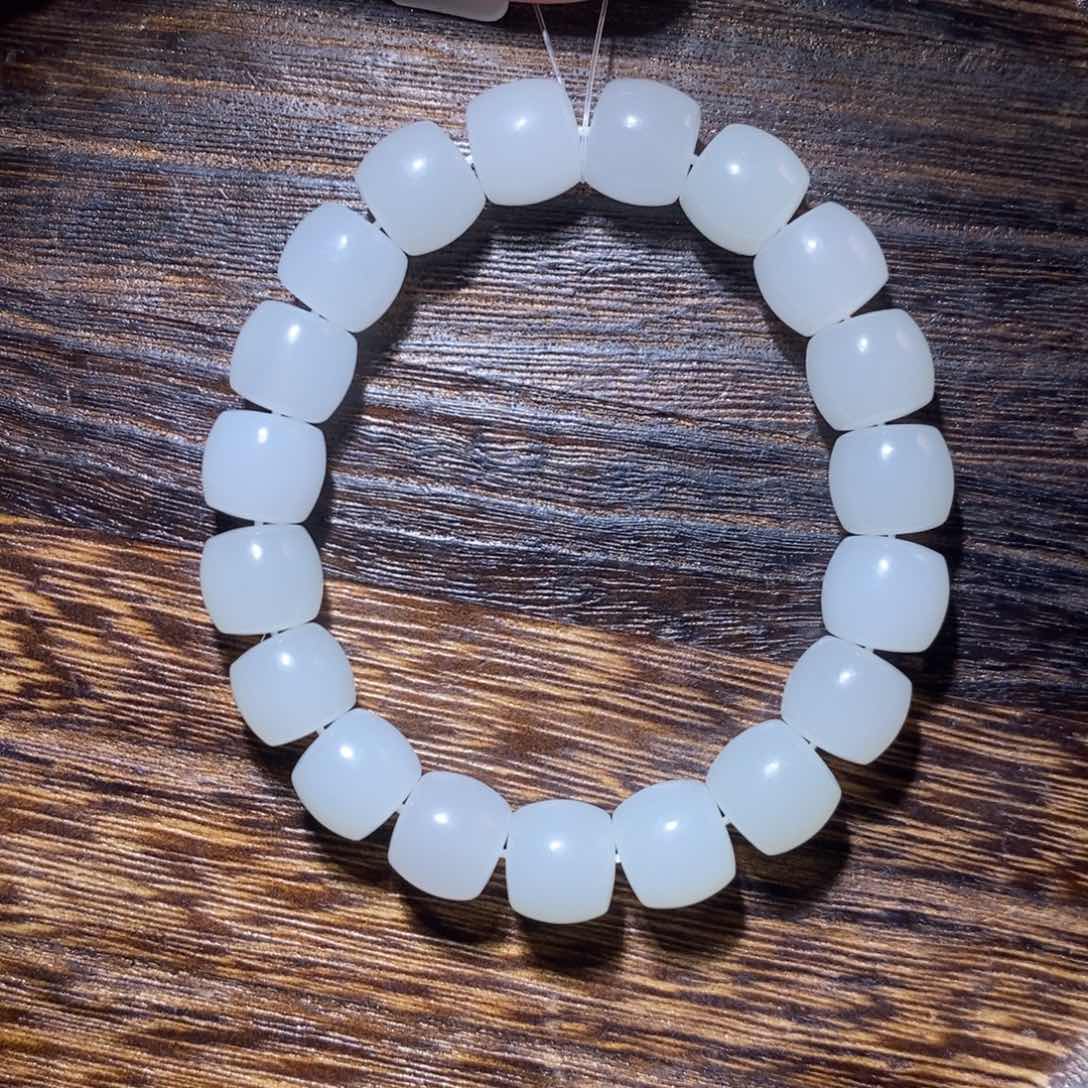 和田玉手链未镶嵌拿****哥12m直切