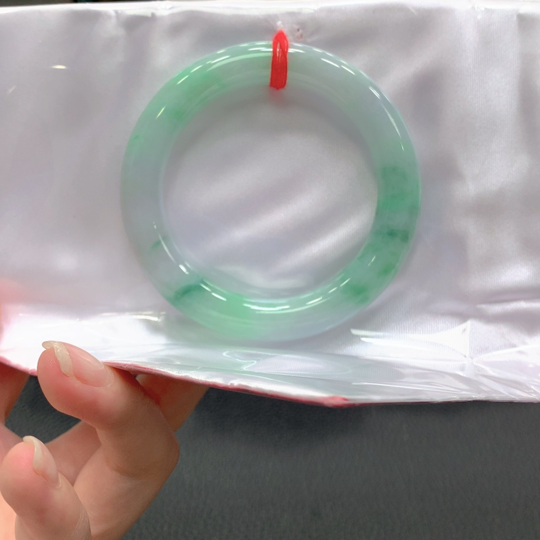 翡翠未镶嵌手镯6号