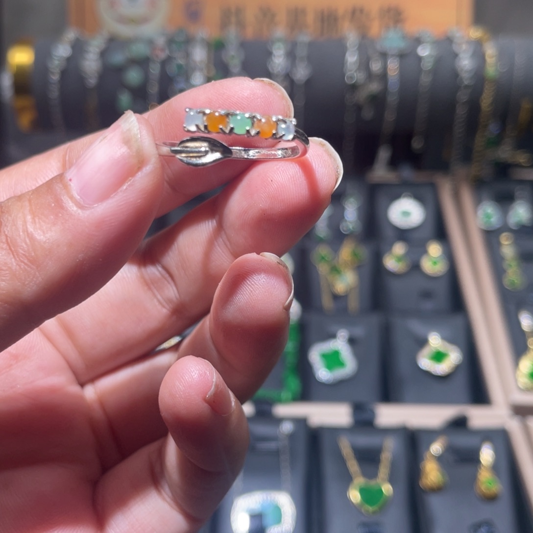 翡翠银S925镶嵌颈饰