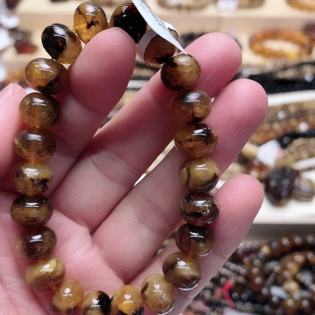 琥珀裸石未镶嵌十一10957