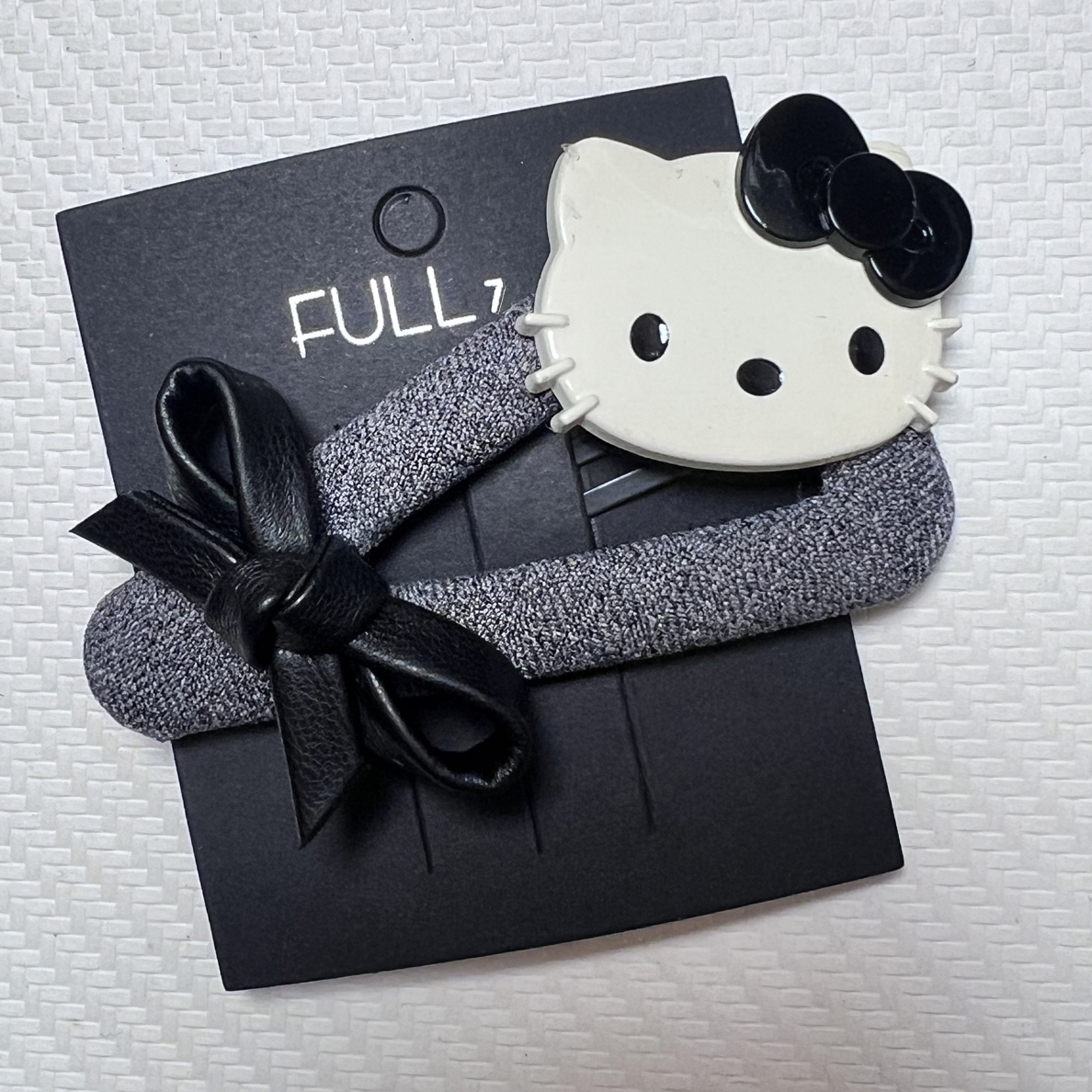 3036 【FULL 7】韩国东大门原创设计大三角KT猫BB夹