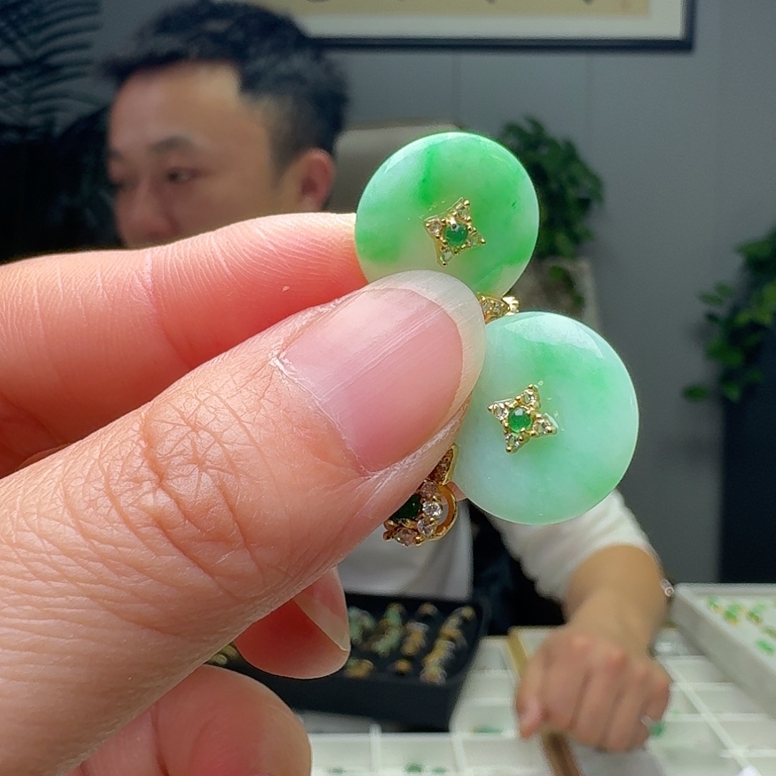 翡翠银S925镶嵌吊坠(不含链)多样性发货其一