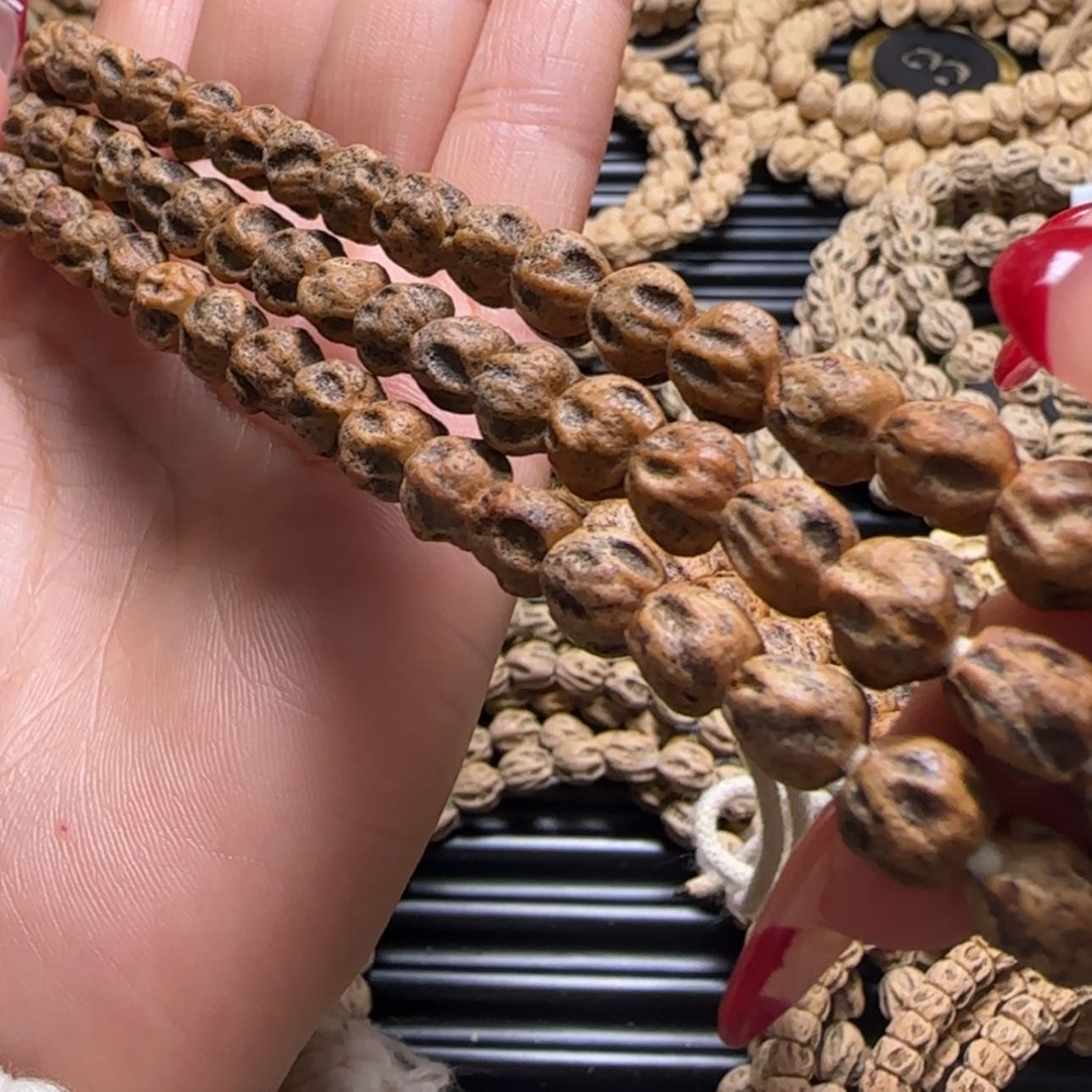 【闪购商品】柏香籽/百香籽吊坠M****g