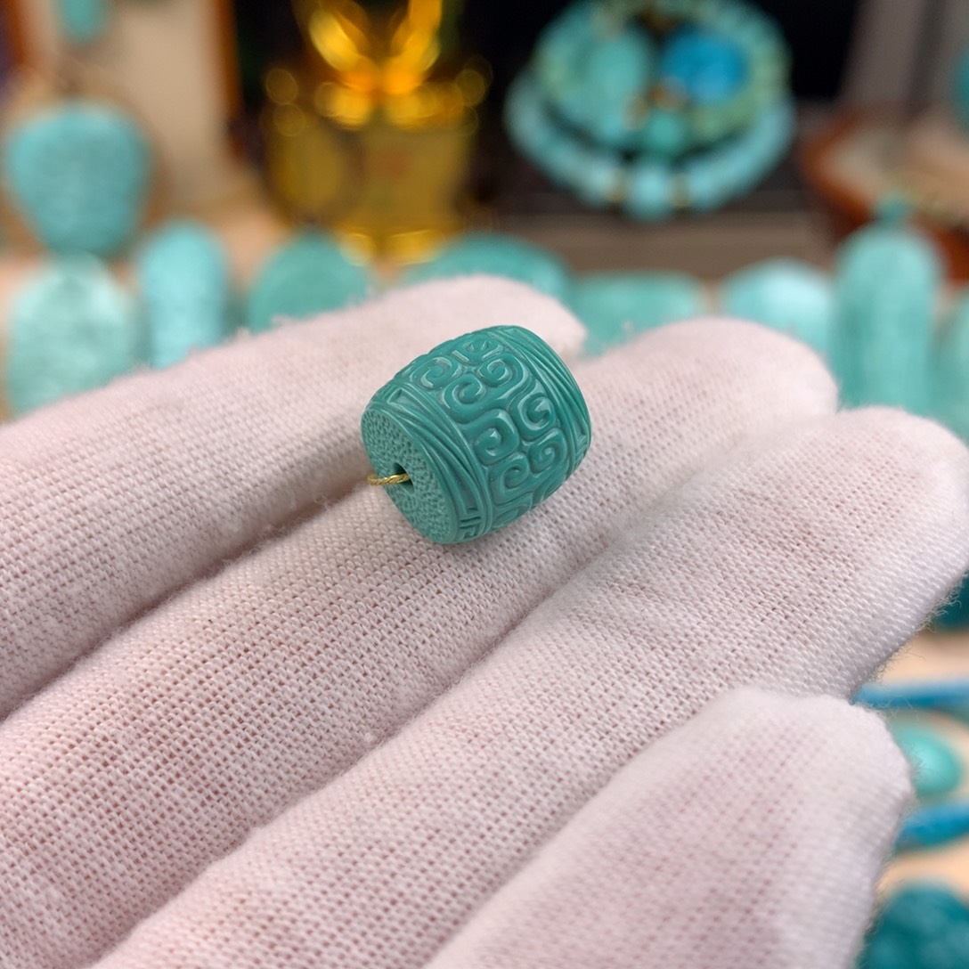 绿松石未镶嵌直切桶珠卡11.2