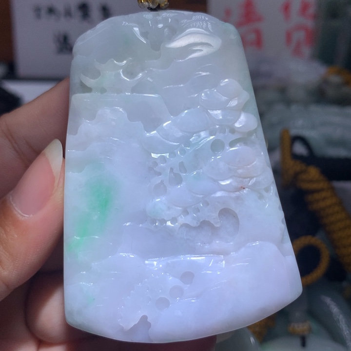 翡翠未镶嵌颈饰保真天然A货翡翠