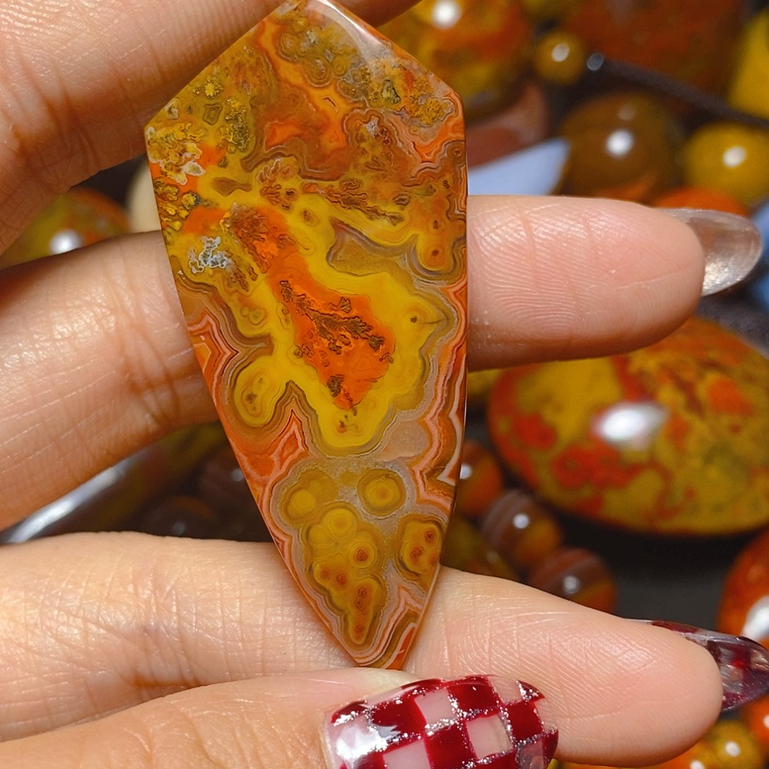 玛瑙/玉髓未镶嵌颈饰