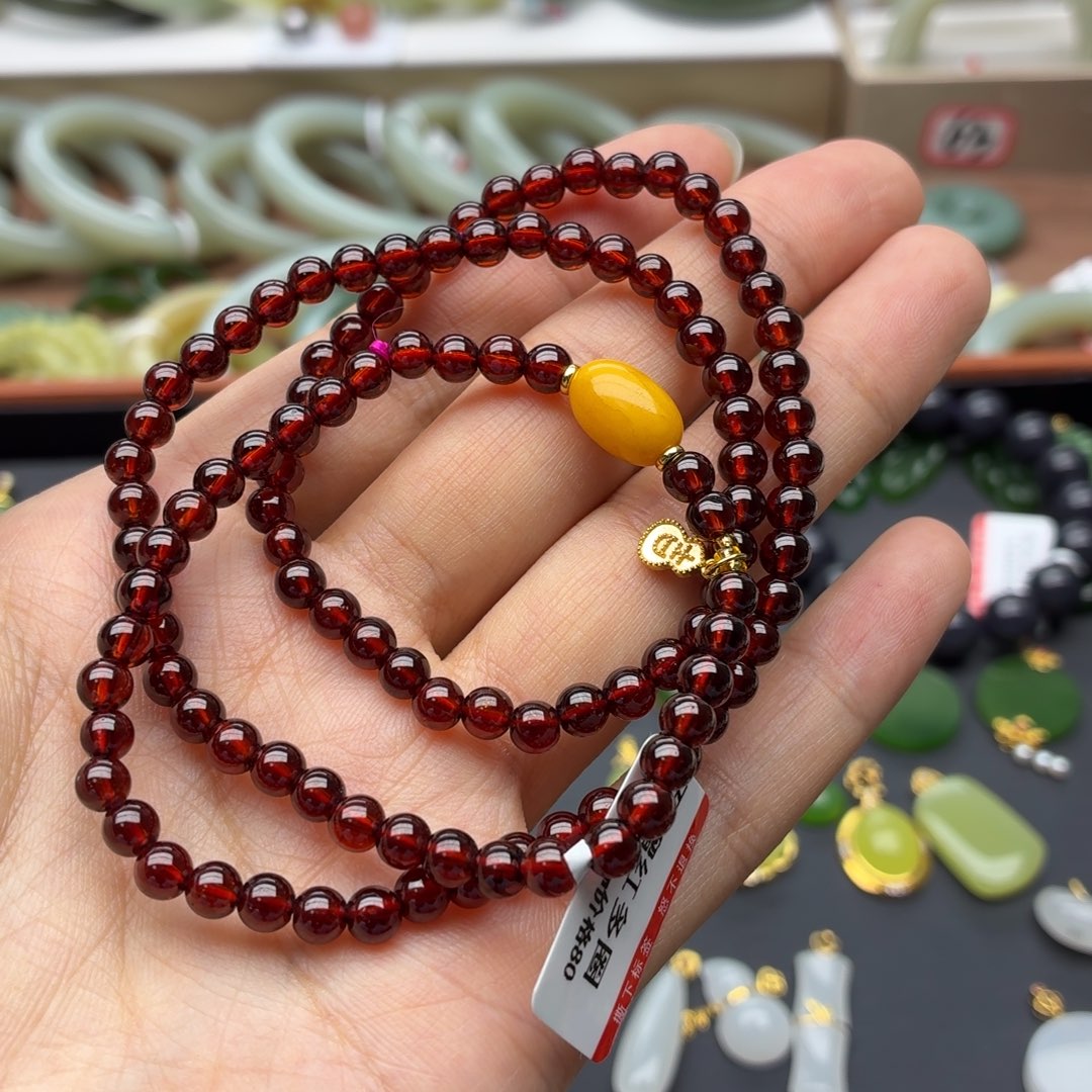 和田玉未镶嵌手串