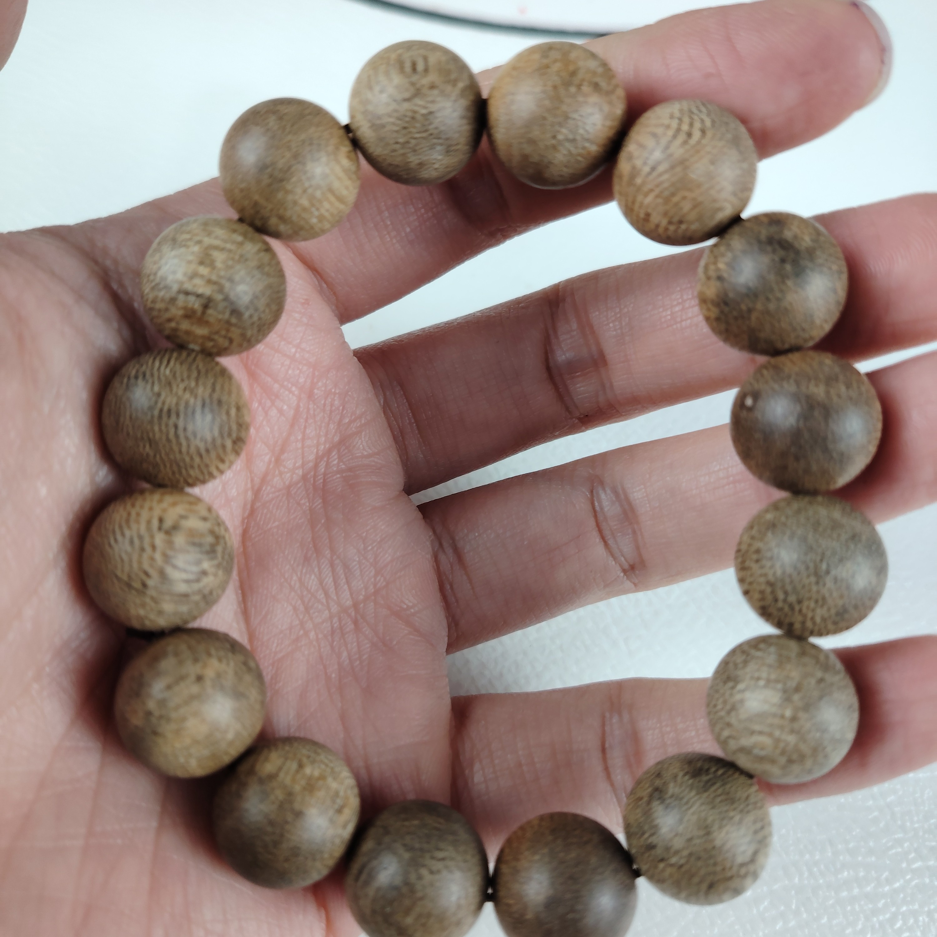 《海南白棋沉》14mm16颗老粉福利大漏手串