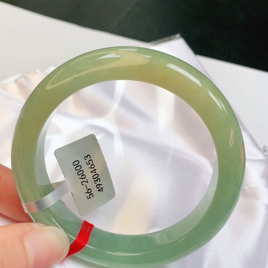 【闪购商品】翡翠手镯未镶嵌缅甸天然a货翡翠