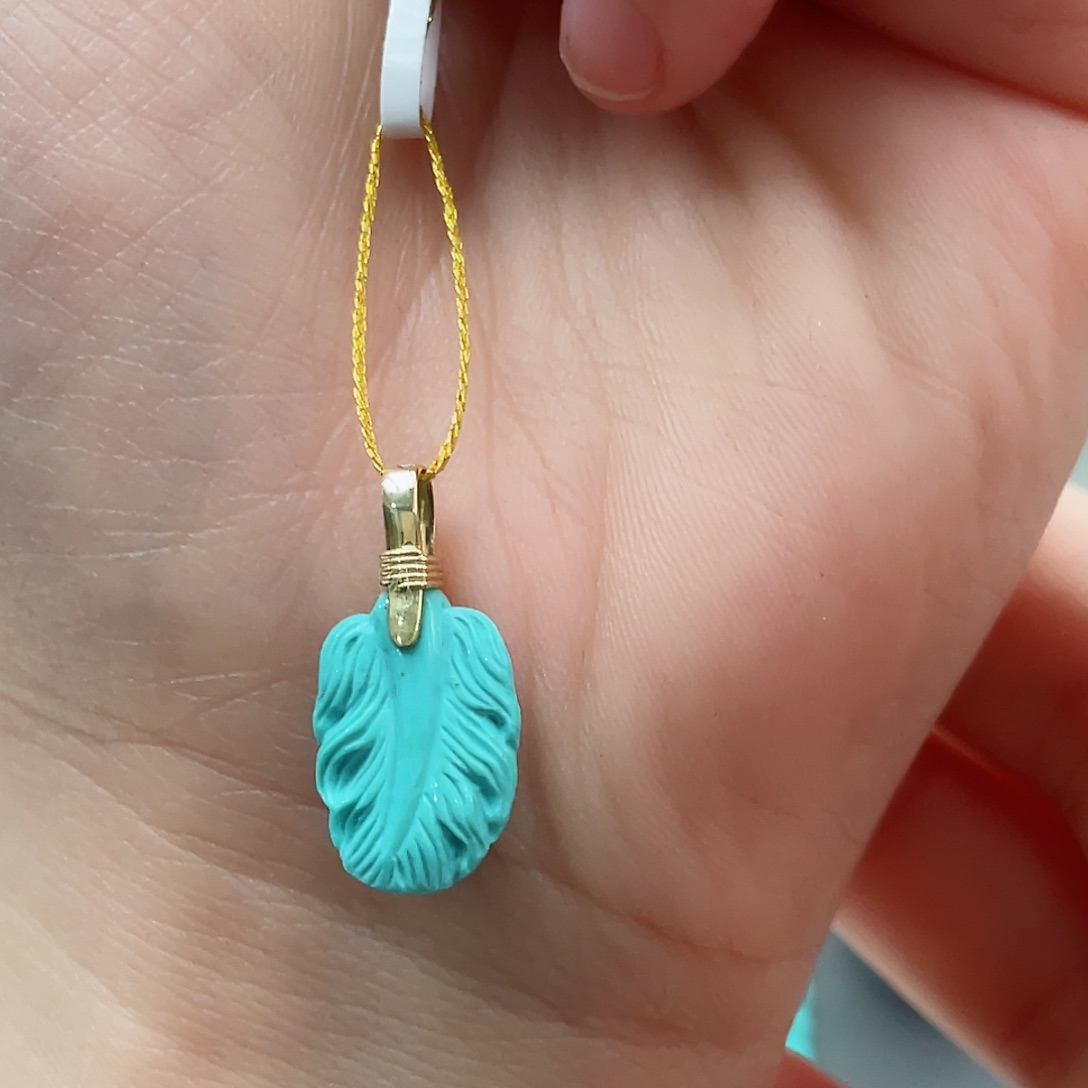 绿松石颈饰未镶嵌