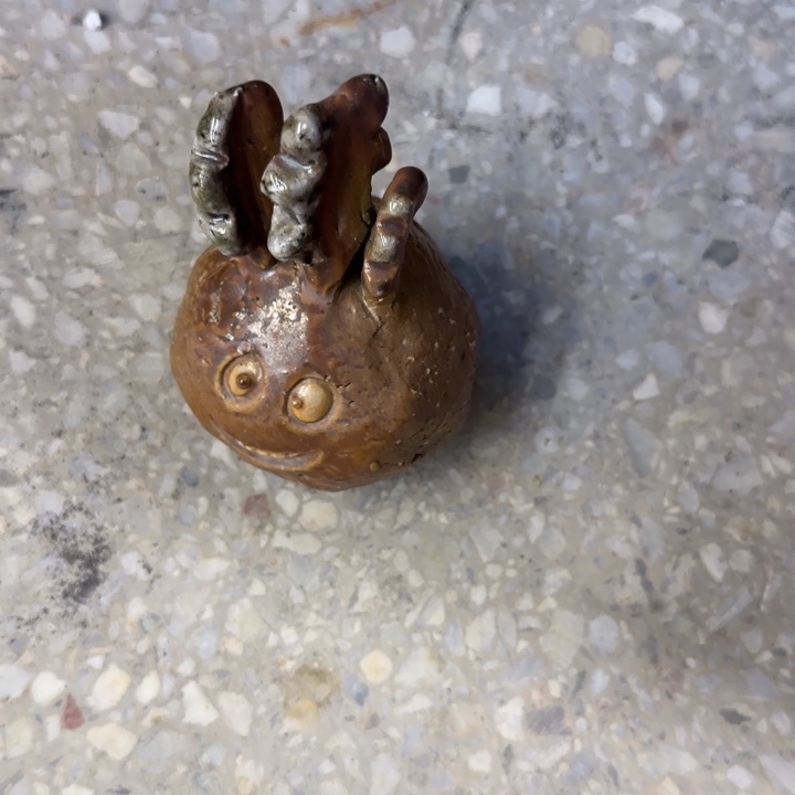 紫砂茶壶白***?小胖祝福大家新年好！