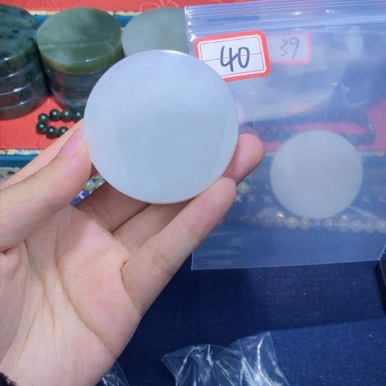 和田玉未镶嵌和田玉边角料随机发