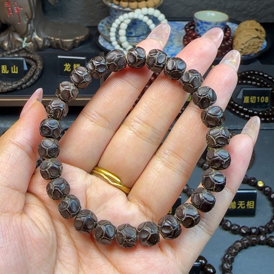 椰蒂吊坠98龟背无相