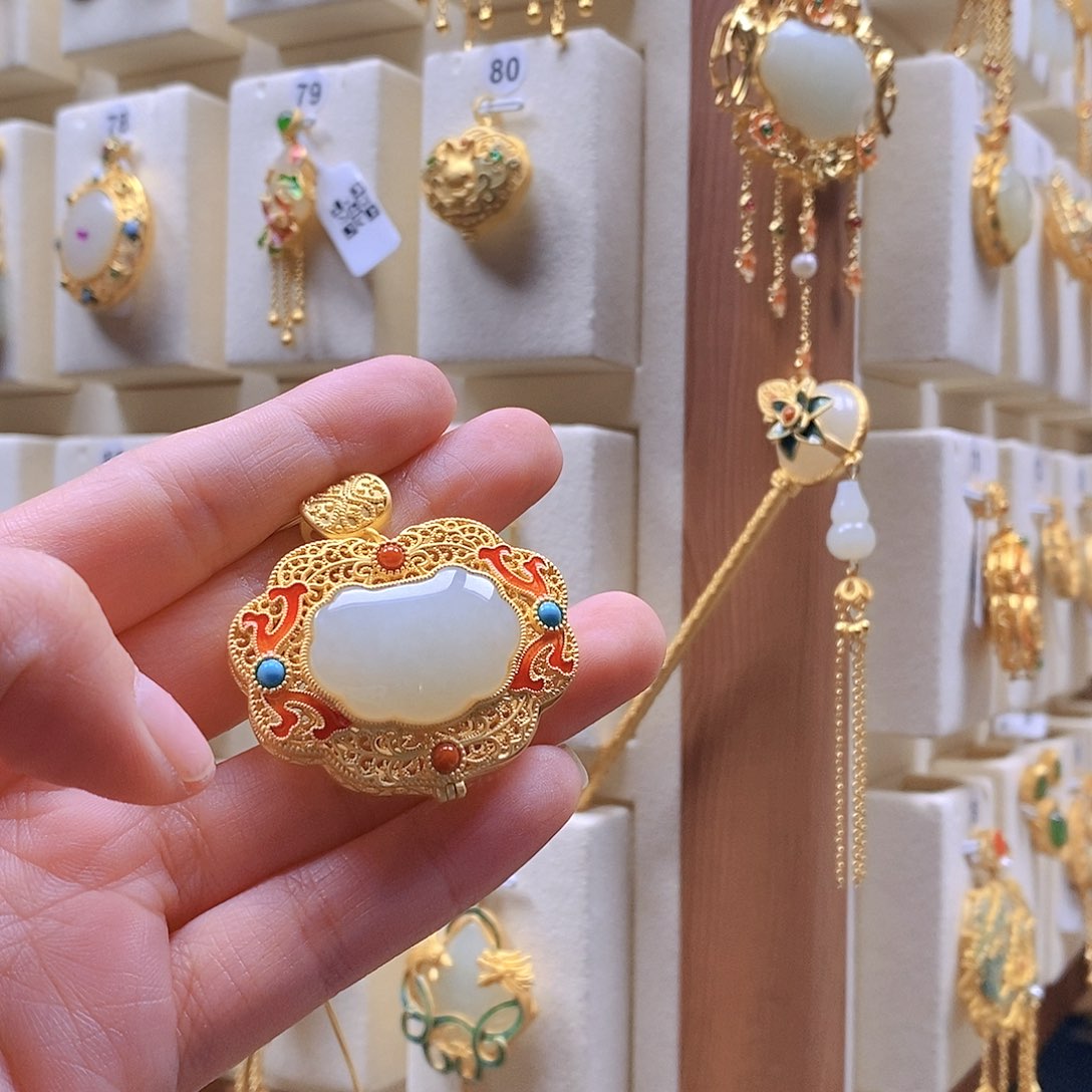 和田玉颈饰银S925镶嵌