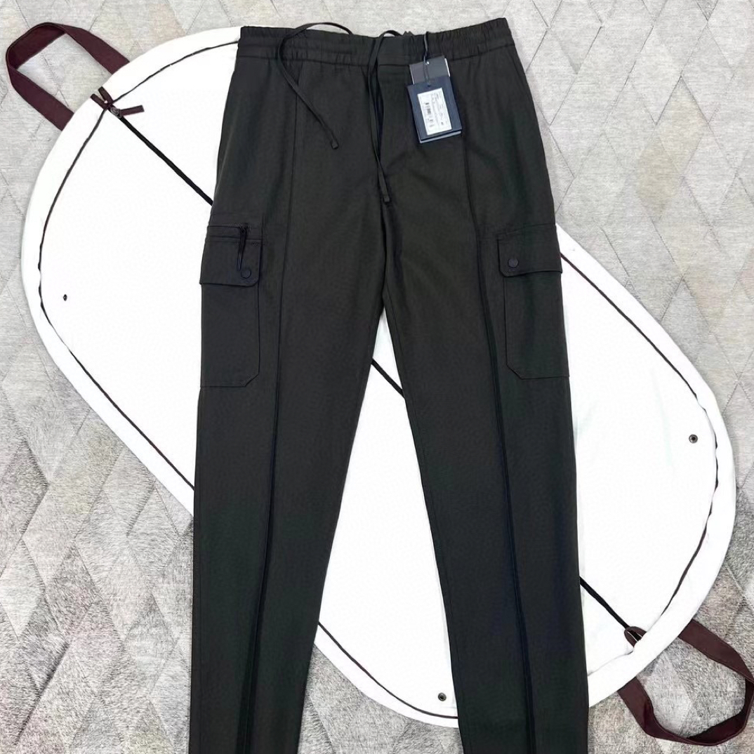 未使用 ZEGNA 134870 男款杰尼亚主线重磅慢跑工装裤