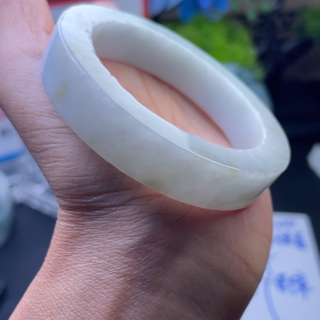 未镶嵌定制翡翠翡翠手镯