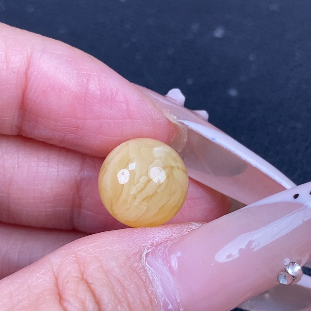 琥珀未镶嵌珠宝奇石微瑕260