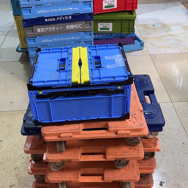 用***9厚款家用五金工具箱两个不带盖