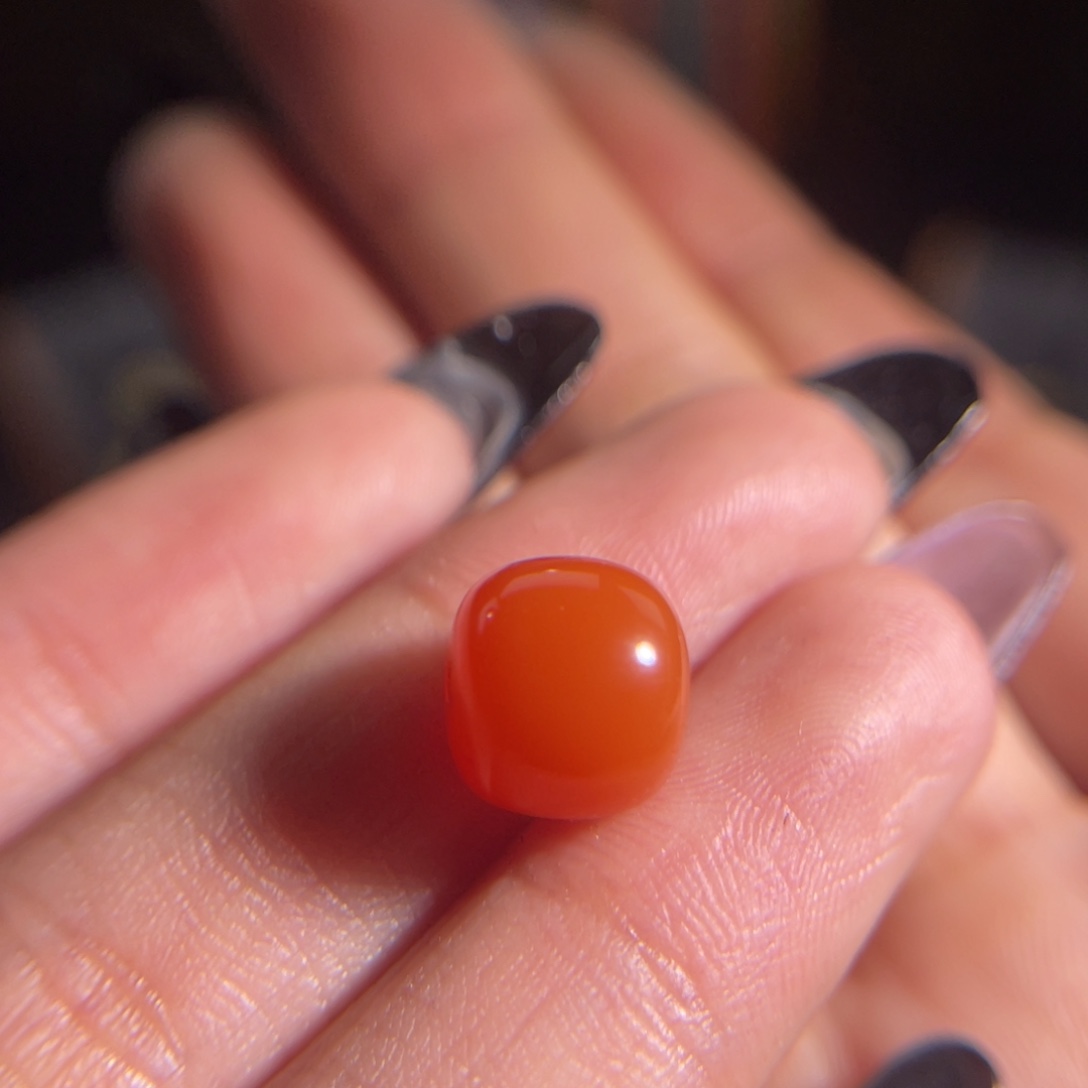 南红玛瑙大黑洞 老型珠10*9mm未镶嵌木****点