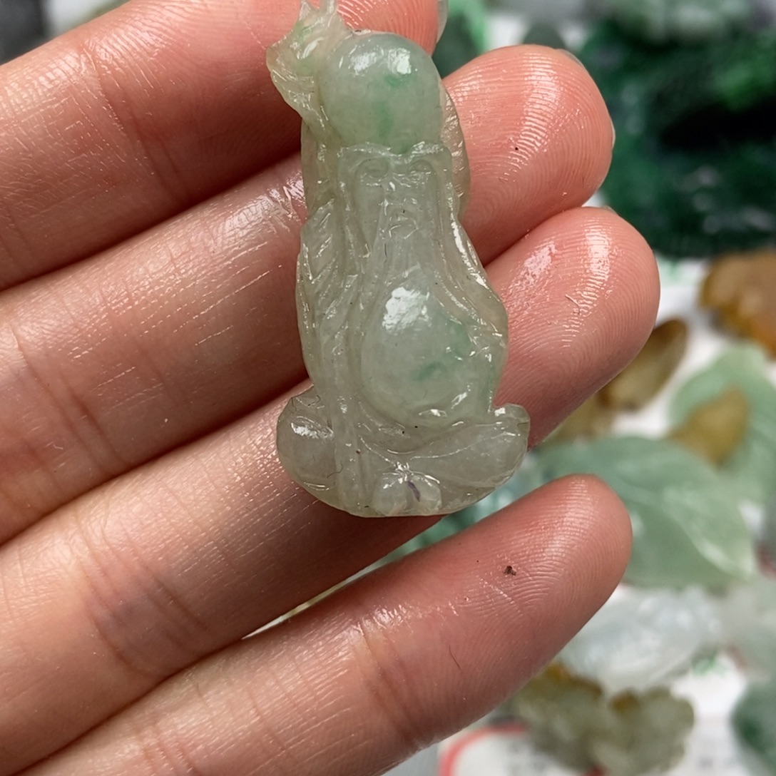 定制翡翠未镶嵌翡翠