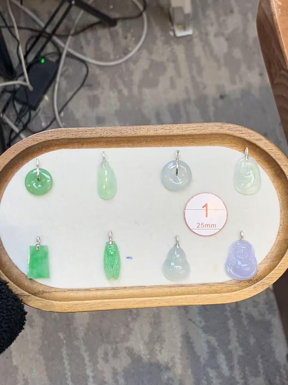 精品镶嵌翡翠吊坠礼包-9多样性发其一