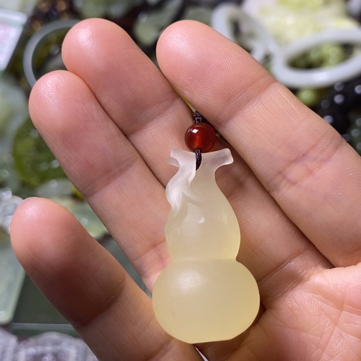 岫玉岫玉挂件未镶嵌