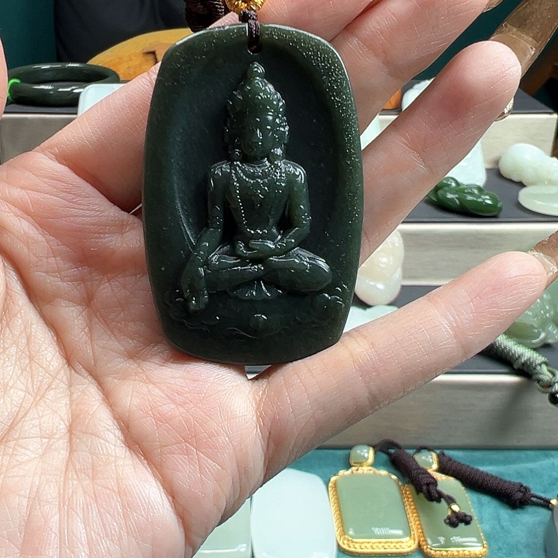 和田玉吊坠(不含链)未镶嵌