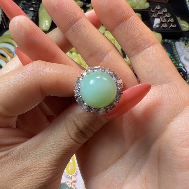 和田玉（碧玉）颈饰银S925镶嵌黑羊洞碧玉