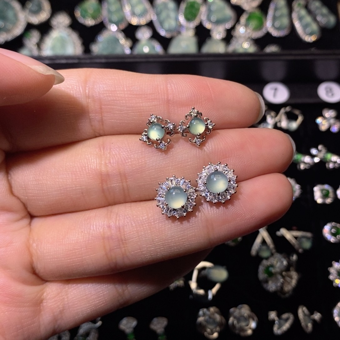 翡翠未镶嵌颈饰天然