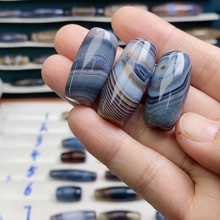 平***水玛瑙/玉髓未镶嵌颈饰