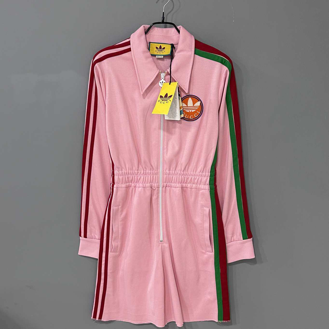 未使用 GUCCI/古驰 粉色联名款刺绣logo连体衣/L码/74630