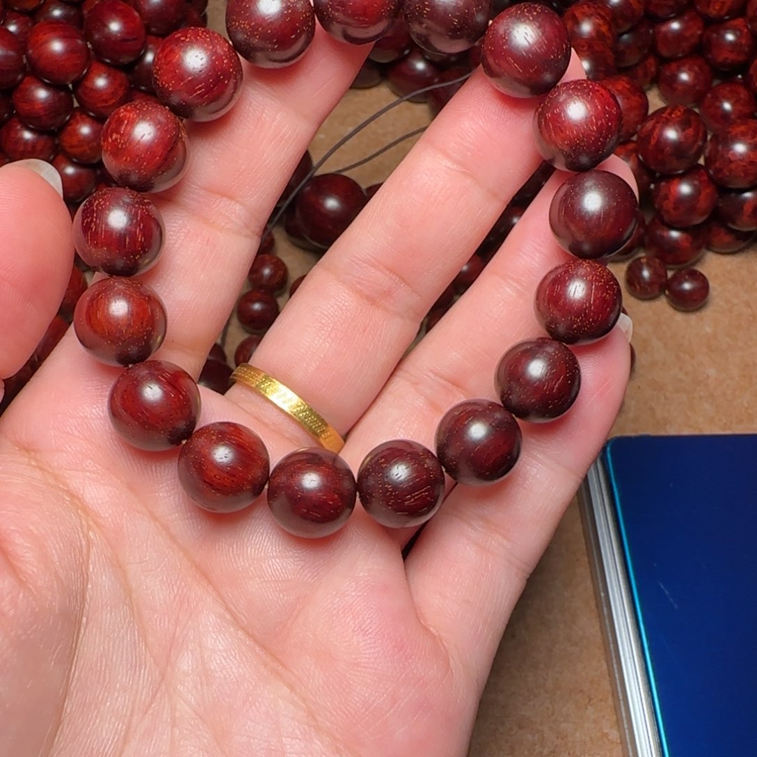 小叶紫檀手串/手链1.2带星无胶无蜡