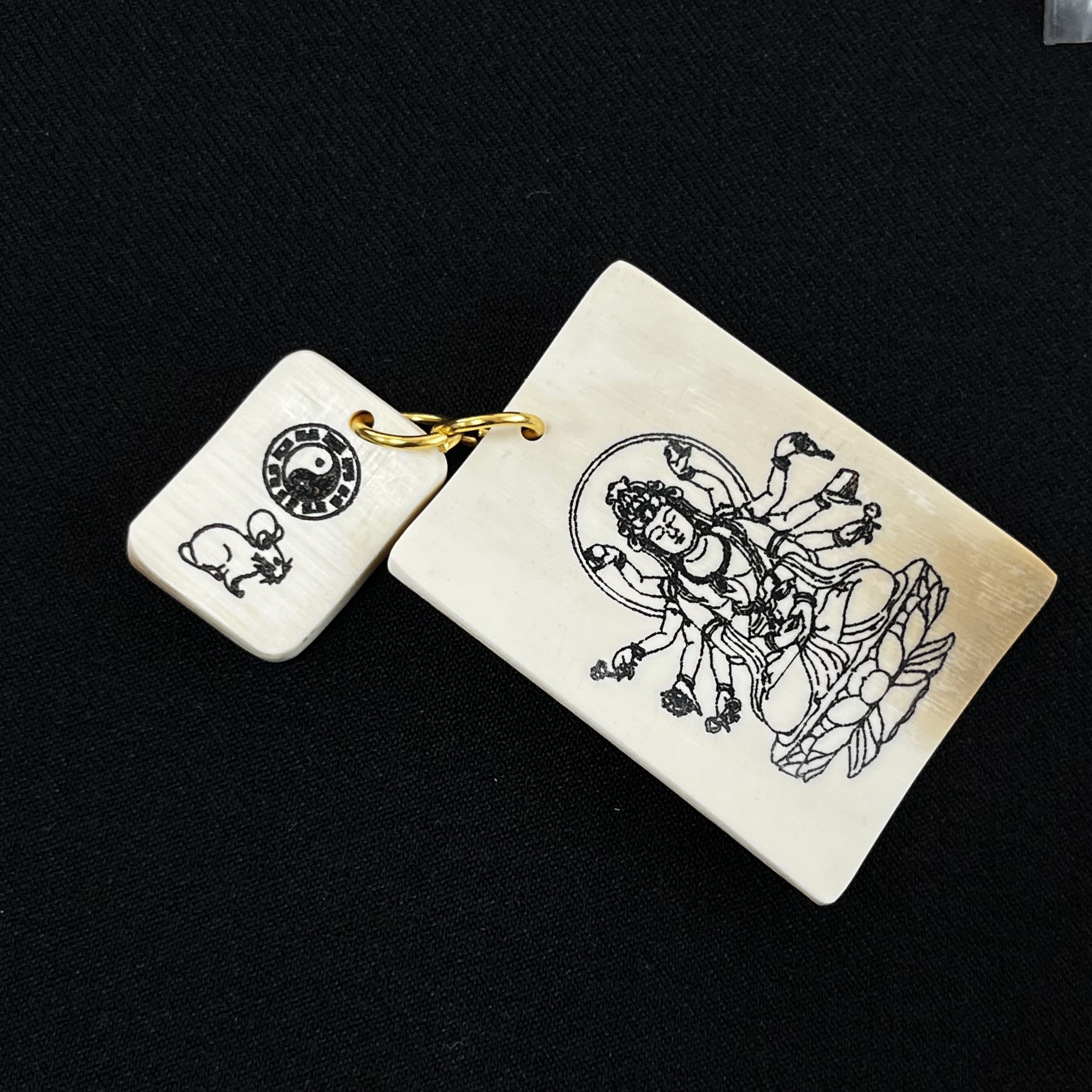 H111912 千手观音 鼠 只做天然猛犸牙