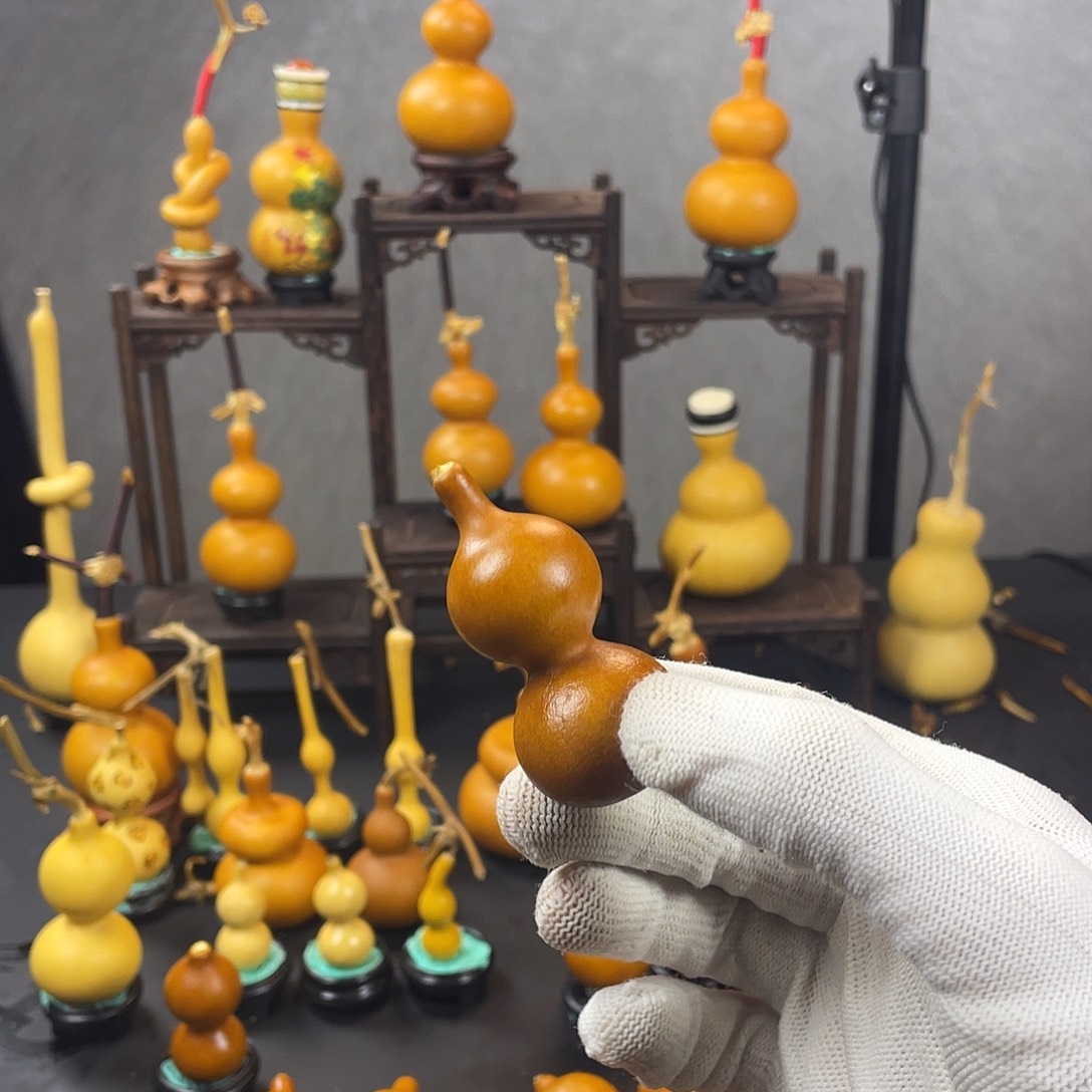 软***袁大叶紫檀（黑酸枝木类）