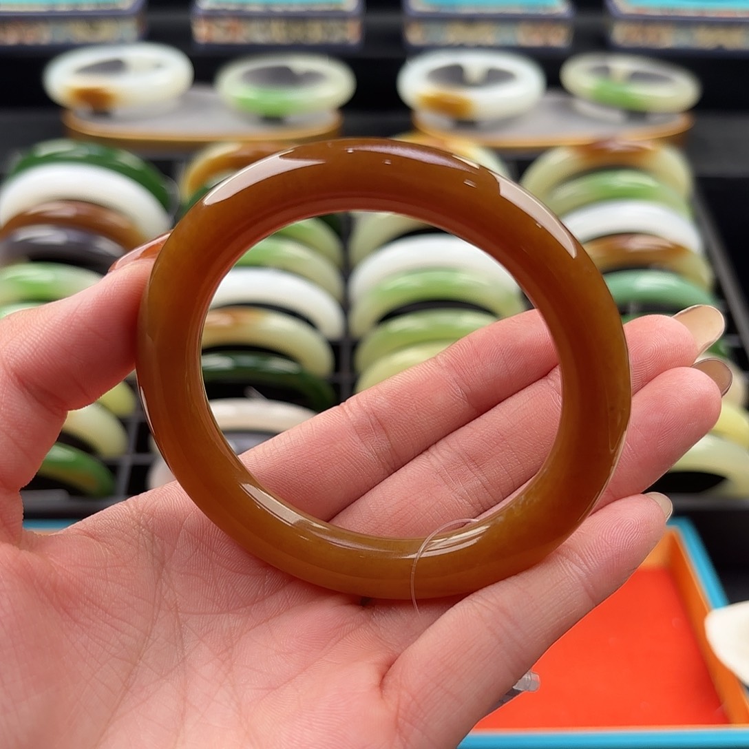 和田玉未镶嵌手镯58.2