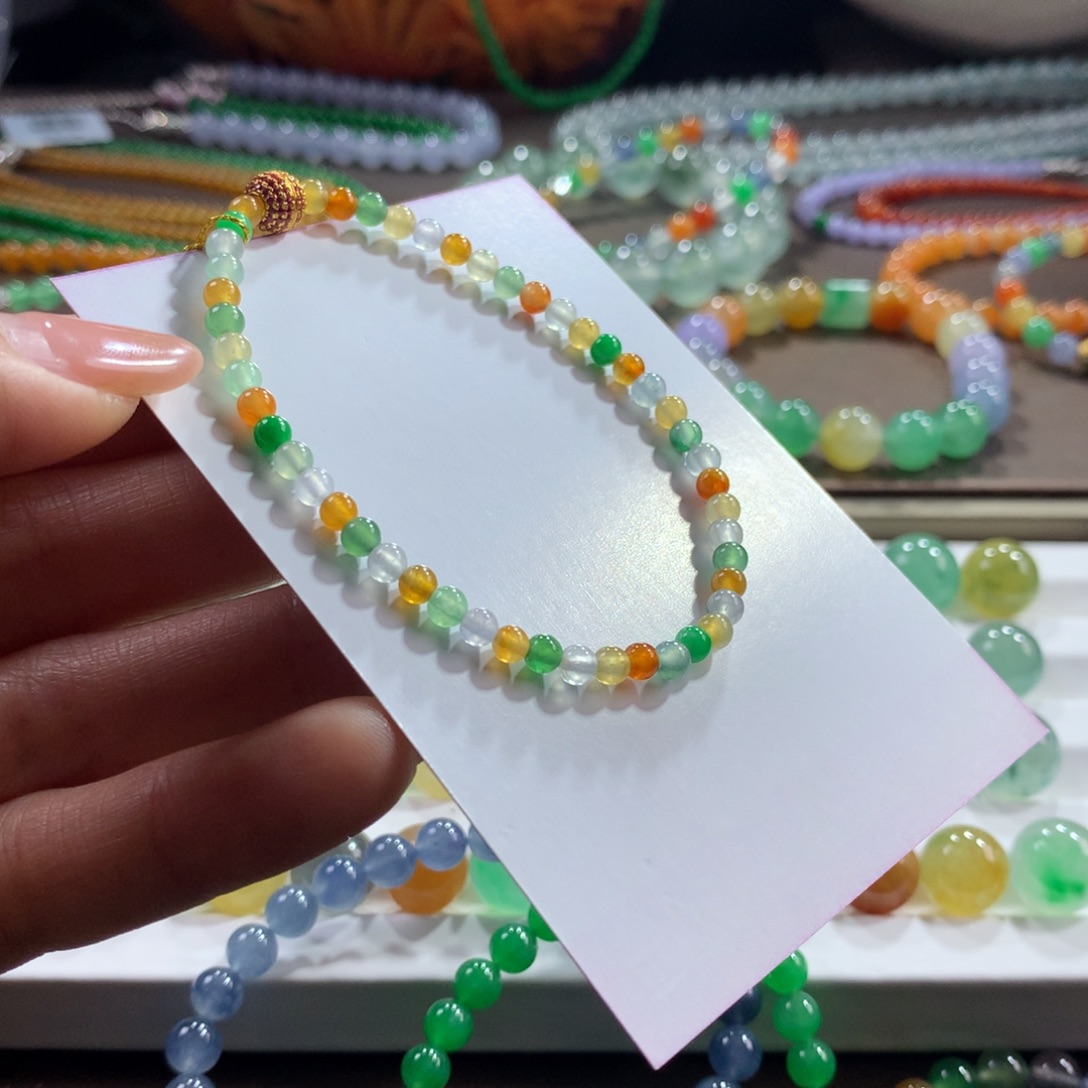 翡翠未镶嵌手链冰透浓色多宝卡3.6