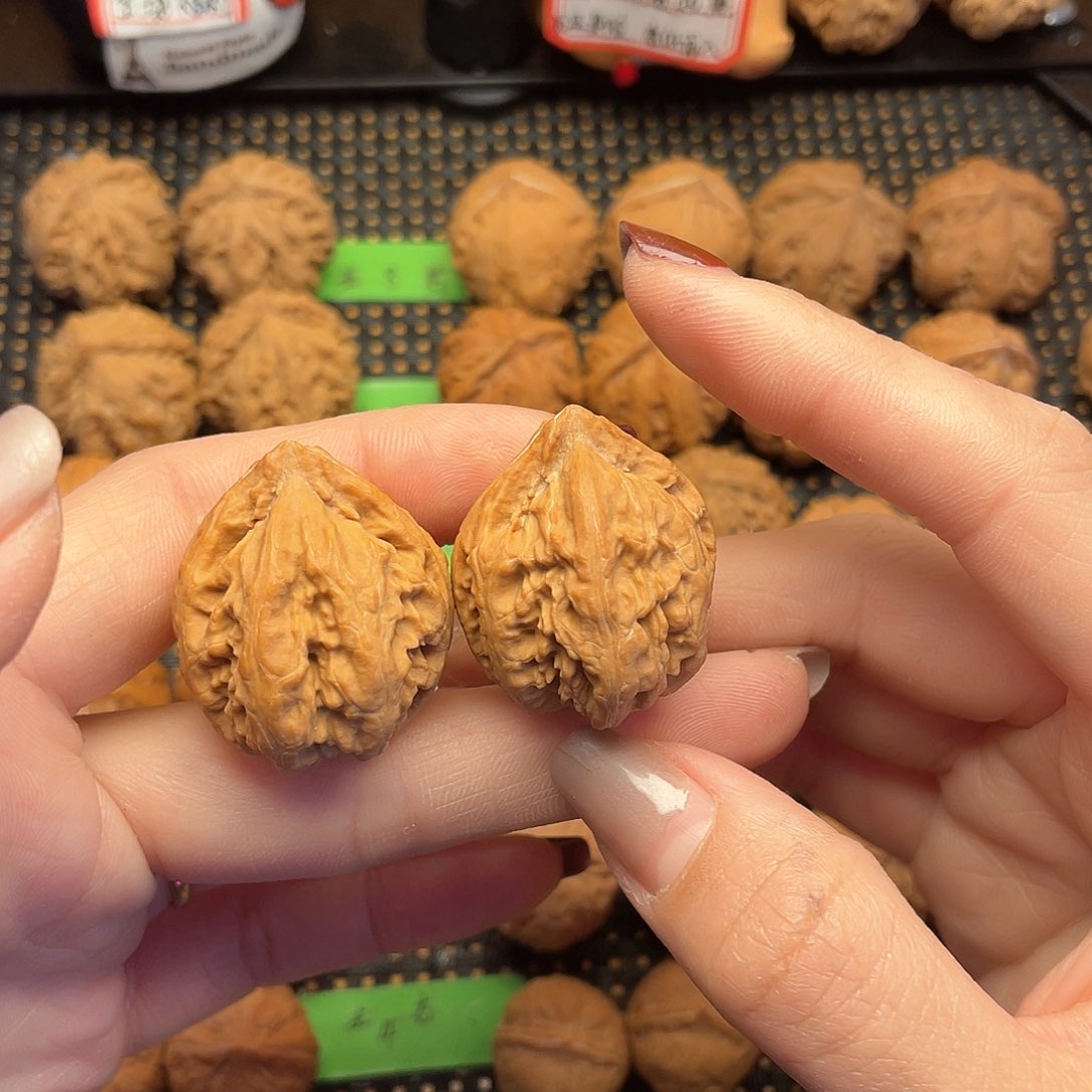 文玩核桃吊坠28尺鸡心粗筋