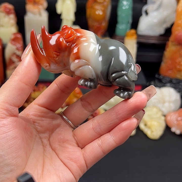 寿山石五彩高山石