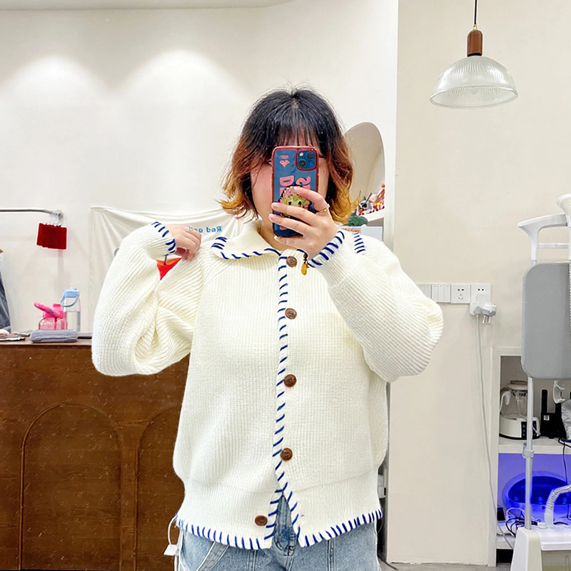 方领拼色秋季针织常规袖毛针织衫百搭春秋长袖学院风