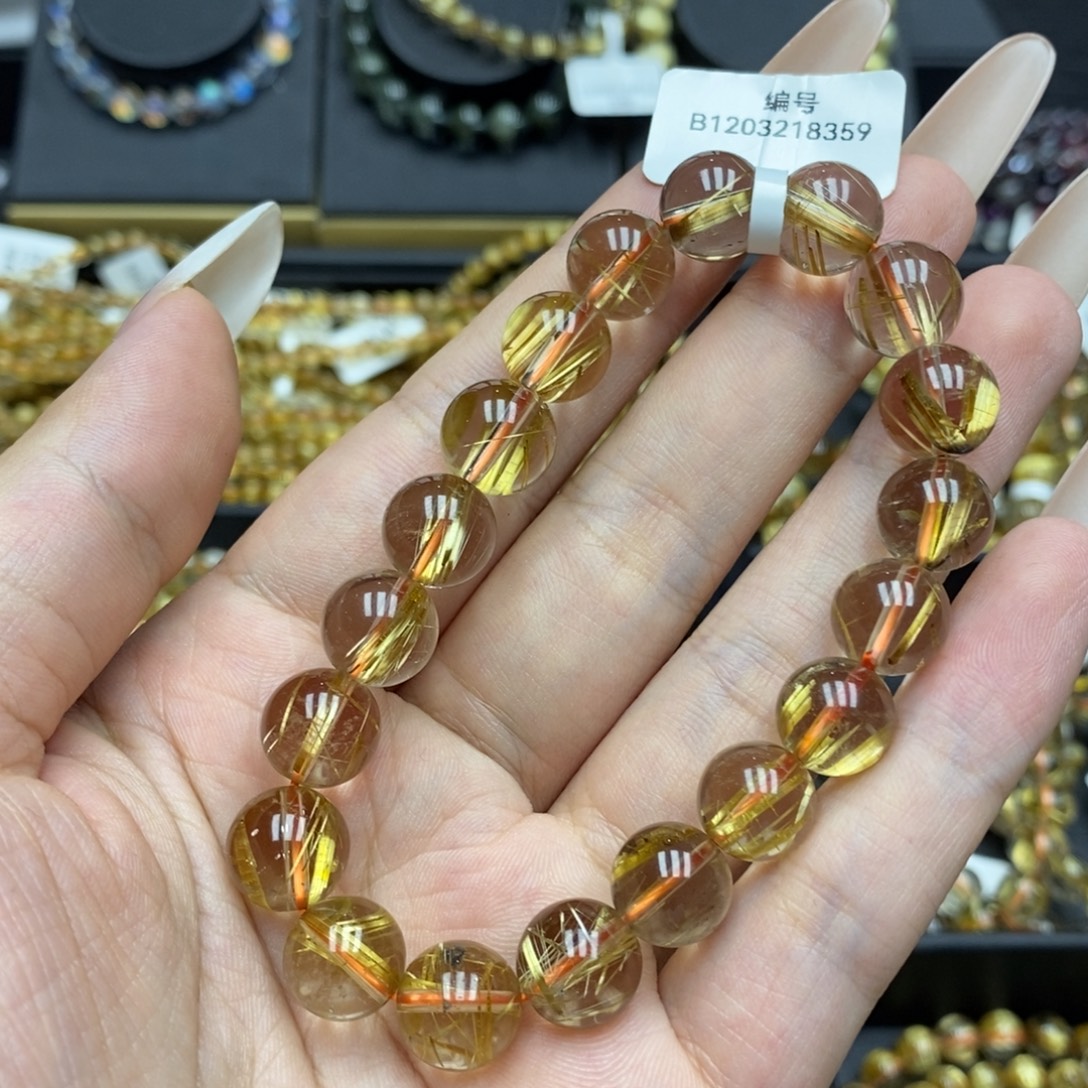 莱***妈发晶手链未镶嵌卓慕水晶b1203218359